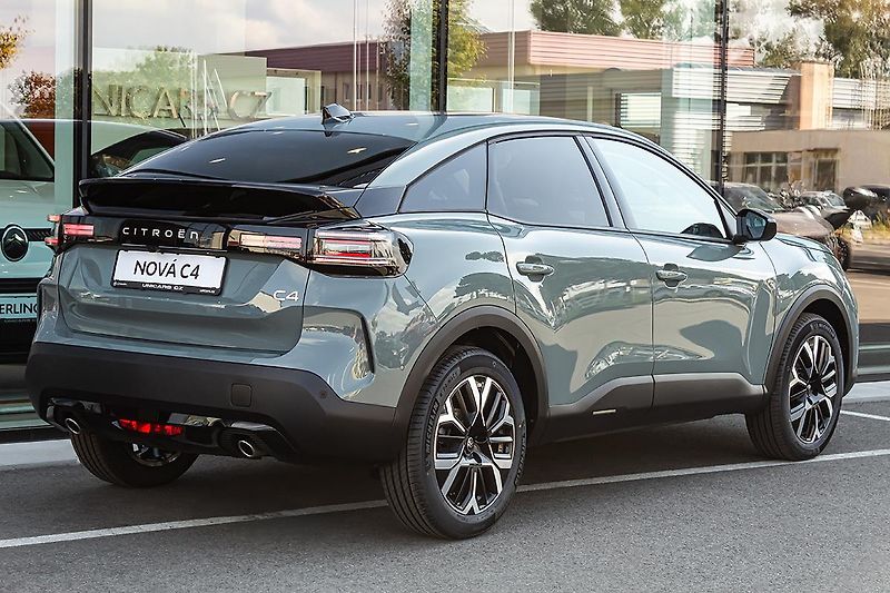 Citroën C4 1,2 MAX 130k Automat + ZIMA - fotka 5 z 18
