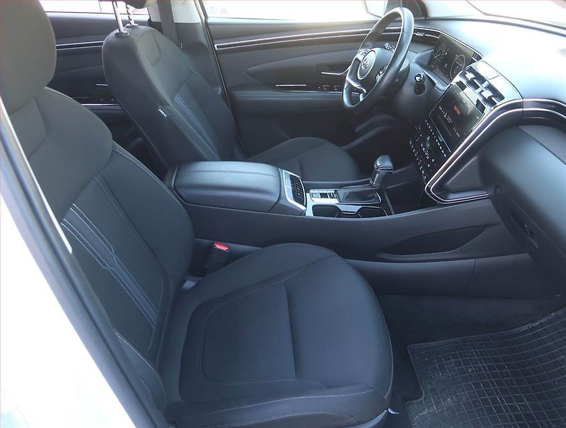 Hyundai Tucson (2021) 1.6 CRDi 48V MHEV - fotka 9 z 20