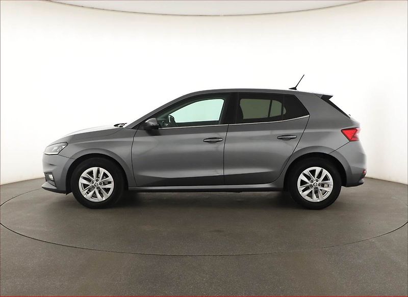 Škoda Fabia (2022) 1.0, ČR,1.maj, Tempomat - fotka 3 z 19