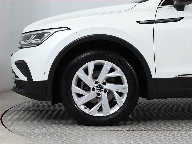 Volkswagen Tiguan (2020) Life 1.5 TSI - fotka 13 z 20