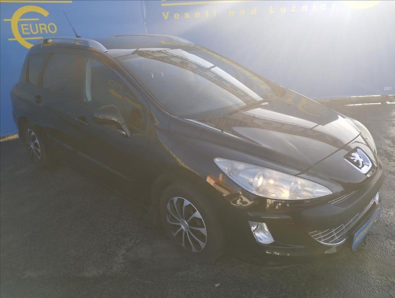 Peugeot 308 1,6 HDi 80KW SW - fotka 3 z 18
