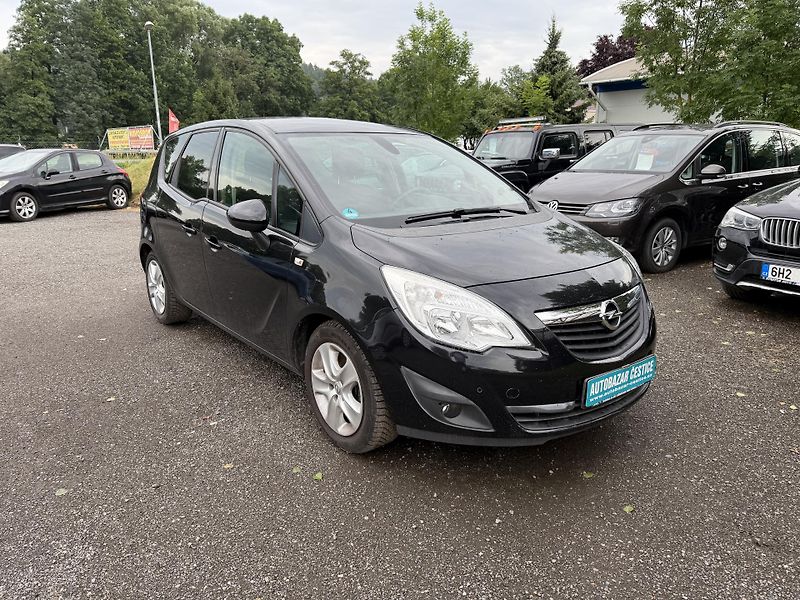 Opel Meriva 1.4iT - fotka 4 z 24
