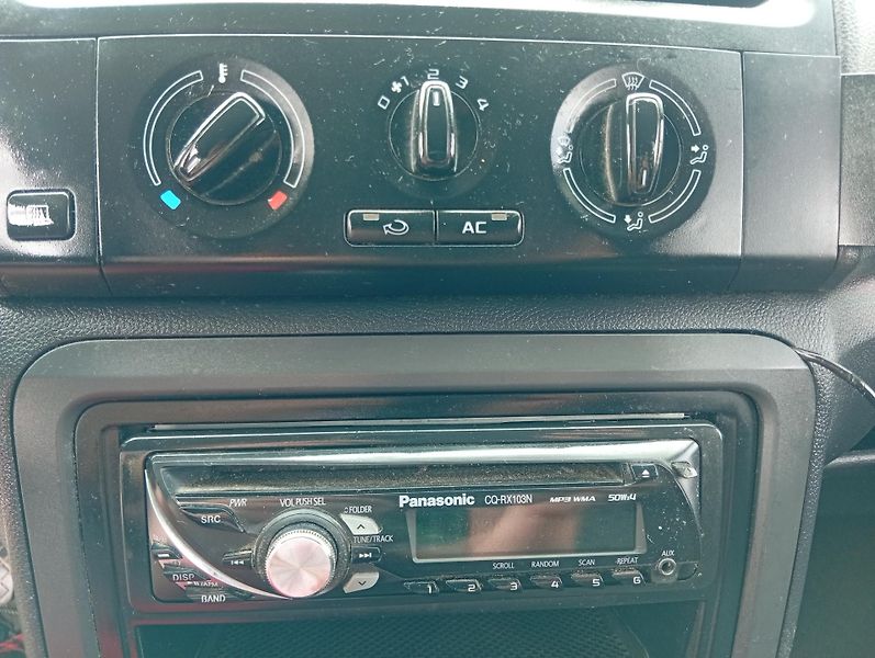 Škoda Praktik 1.2 HTP, 51kW, tažné, nová STK - fotka 12 z 18