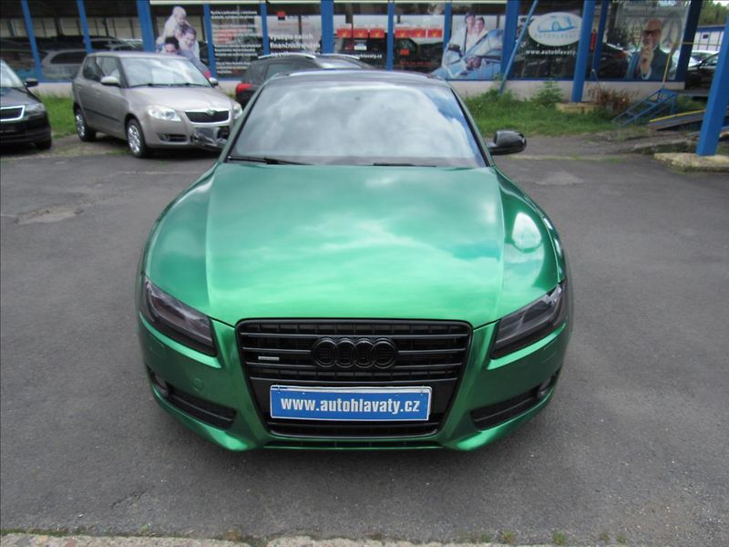 Audi A5 3,0 TDi 176kW Manuál Quattro - fotka 2 z 30