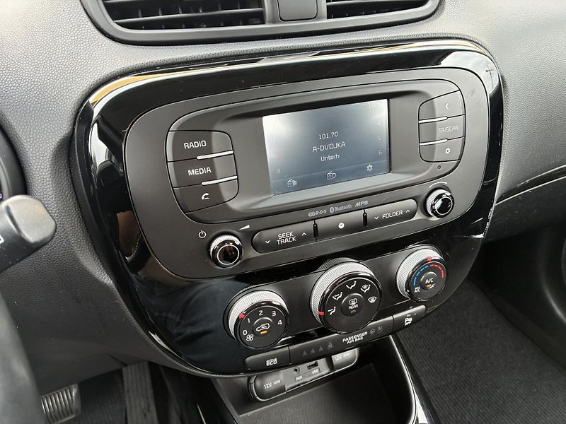 Kia Soul 1.6 GDI 97kW AT Exclusive - fotka 17 z 20