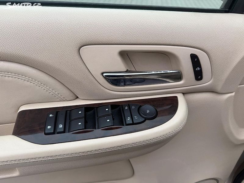 Cadillac Escalade (2007) V8 6.2i+LPG 301kw Původ ČR DPH - fotka 17 z 25