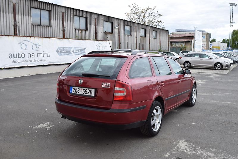 Škoda Octavia (2006) 1.9TDI 77kw ALU PARKTRONIC  - fotka 8 z 49