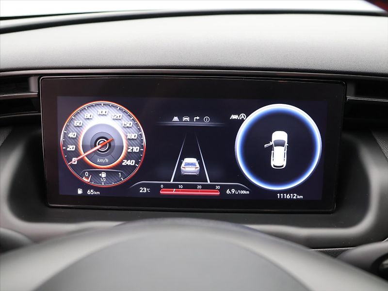Hyundai Tucson 1,6 T-GDI 110kW CZ N-Line - fotka 18 z 37