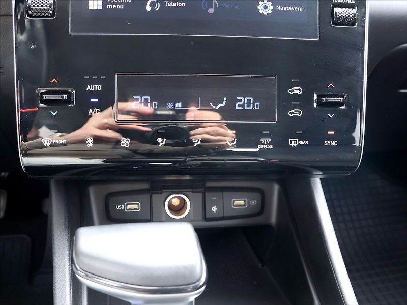 Hyundai Tucson 1,6 T-GDI 110 kW Smart Aut. DP - fotka 24 z 33