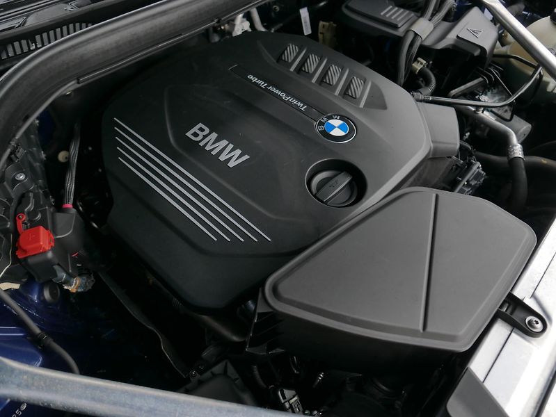 BMW X3 xDrive 20d REZERVACE - fotka 10 z 43