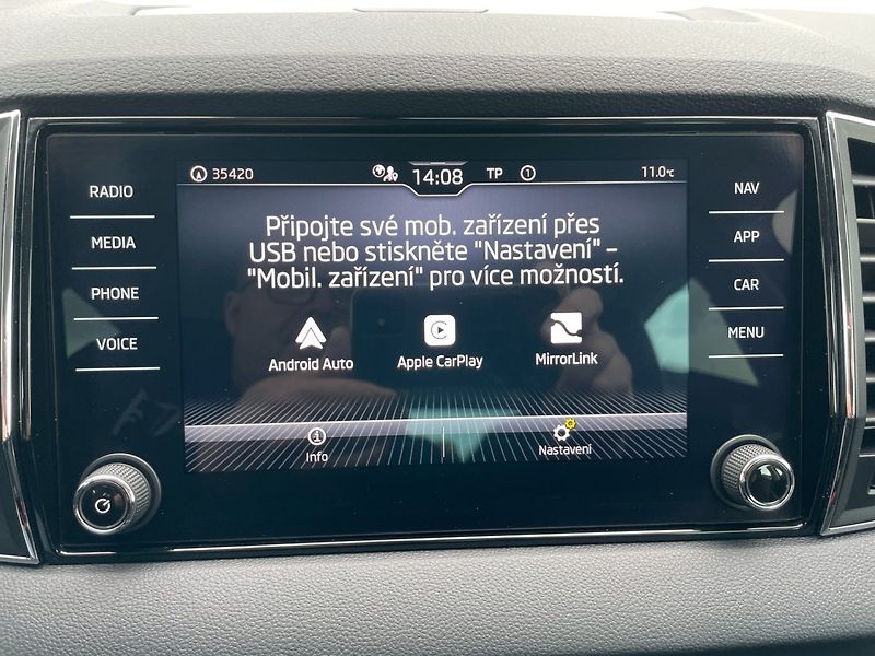 Škoda Karoq (2022) 2.0TDi Style+! Tažné! ČR+1.maj - fotka 30 z 36