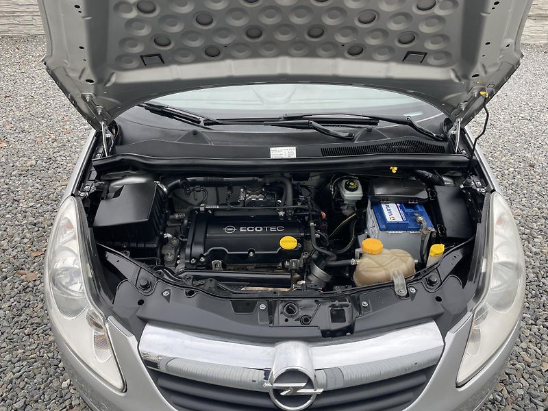 Opel Corsa 1.2i 80PS 141000KM KLIMA STK!! - fotka 79 z 169