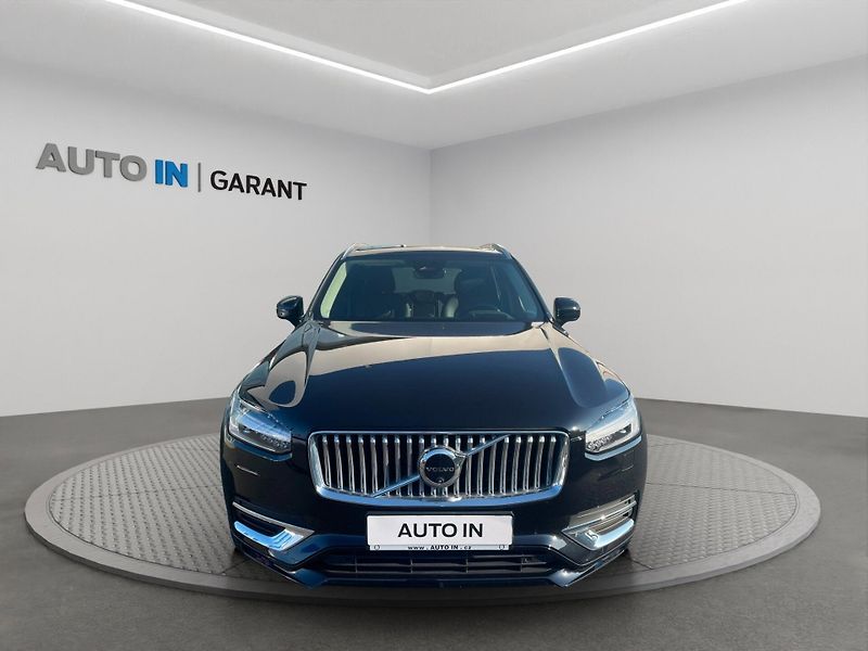 Volvo XC90 (2024) 4x4, Nejvyšší výbava, Vzduch.p - fotka 2 z 29