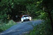 V rámci přípravy na víkendový 53. ročník Barum Czech Rally Zlín absolvovala třicítka pilotů úterní test na trati Ludkovice - Biskupice.