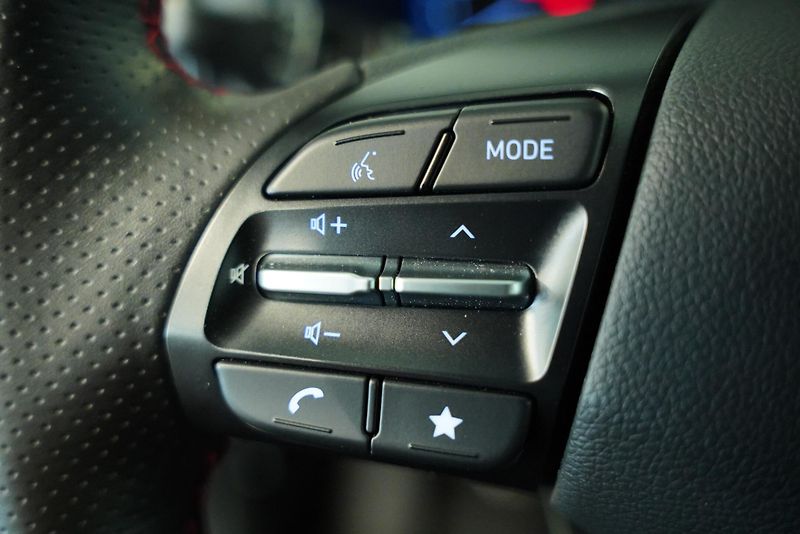 Hyundai Kona - fotka 16 z 25