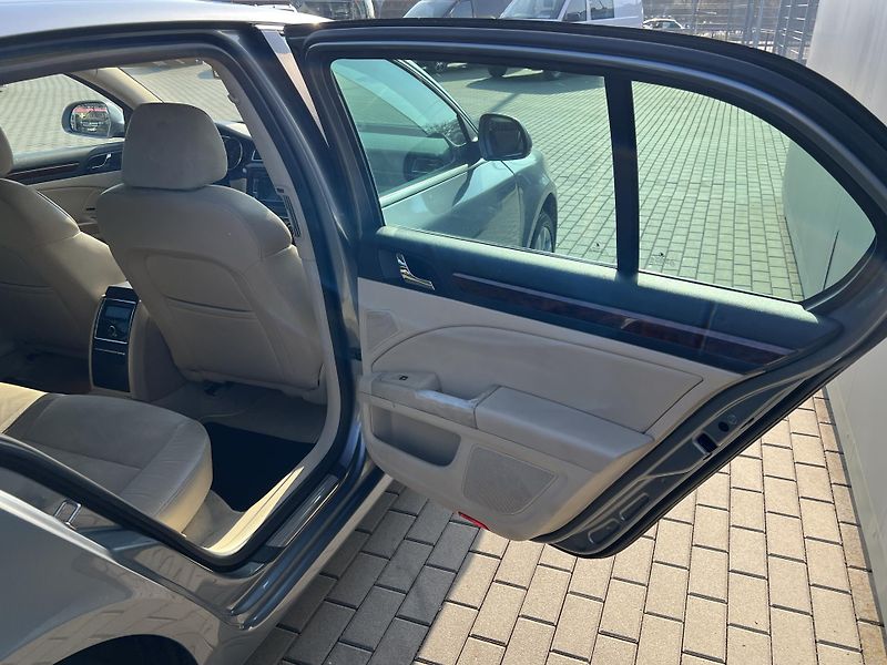 Škoda Superb (2009) 2.0TDI*125Kw*Soudn System - fotka 25 z 32