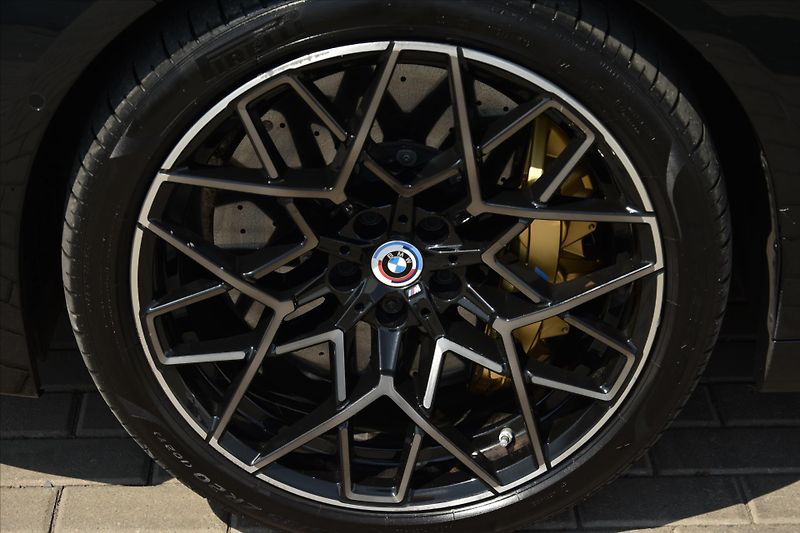 BMW M8 460kW GC xDRIVE COMPETITION - fotka 9 z 36