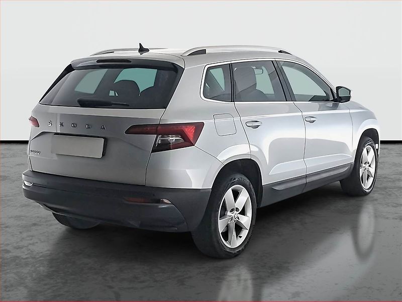 Škoda Karoq (2021) Style 1.5 TSI, Navi, Tempomat - fotka 5 z 18