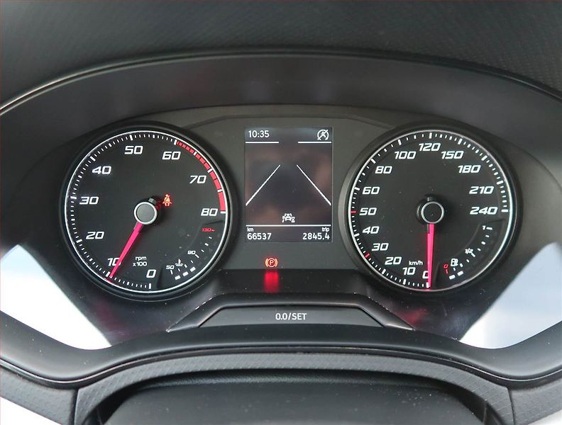 Seat Arona (2022) FR 1.0 TSI, Serv.kniha, Kůže - fotka 11 z 13