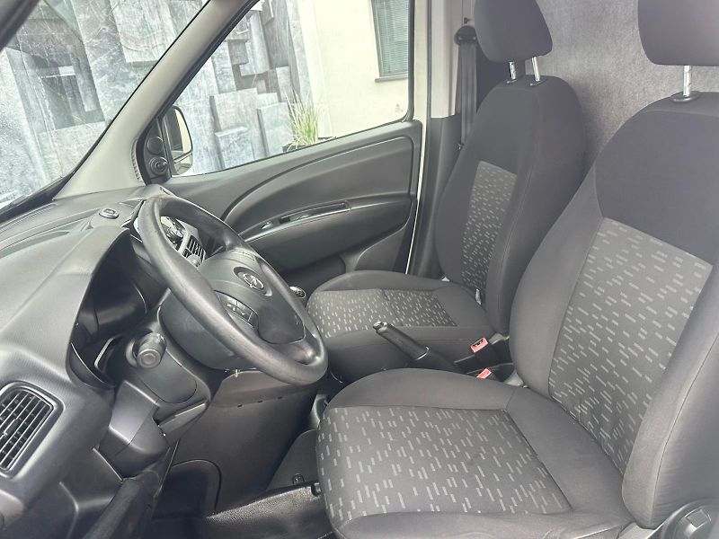 Opel Combo (2012) 1.4i, 70KW, CHLADÍCÍ - fotka 21 z 21