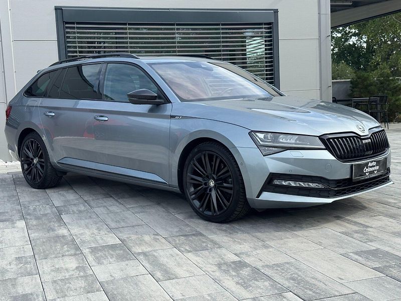 Škoda Superb (2021) Sportline 2.0 TSI DSG 4x4 - fotka 3 z 45