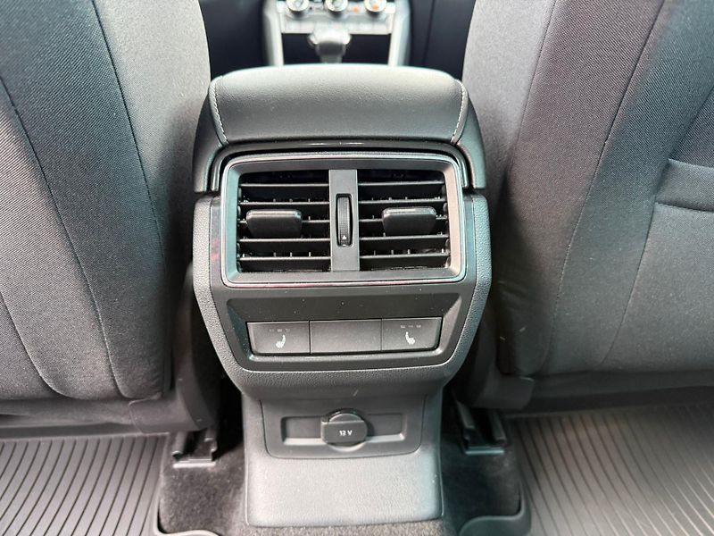 Škoda Karoq Ambition 2.0 TDI 110 kW DSG 4x - fotka 19 z 20
