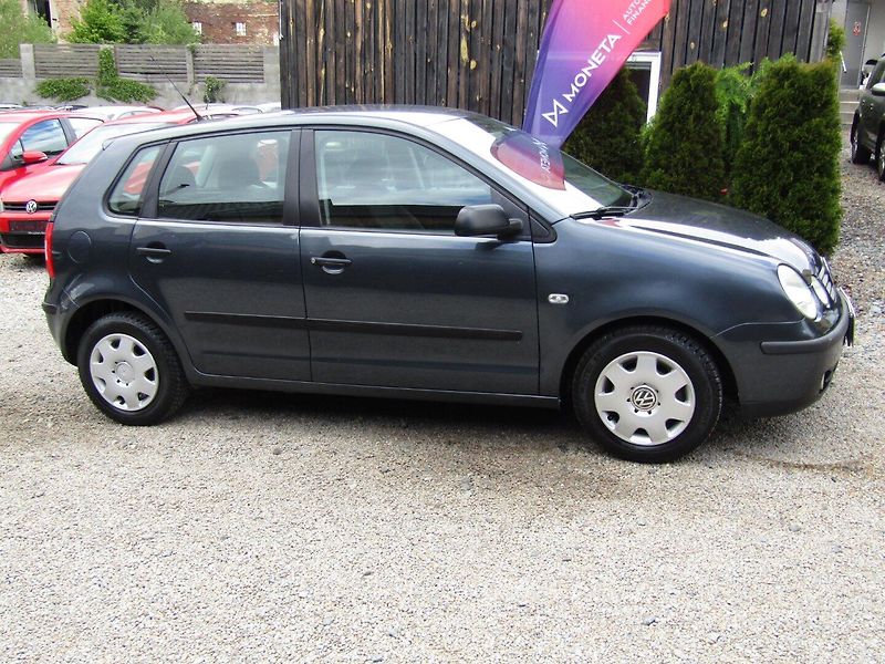 Volkswagen Polo (2005) 1.2i 40kW   CZ PŮVOD - fotka 8 z 31