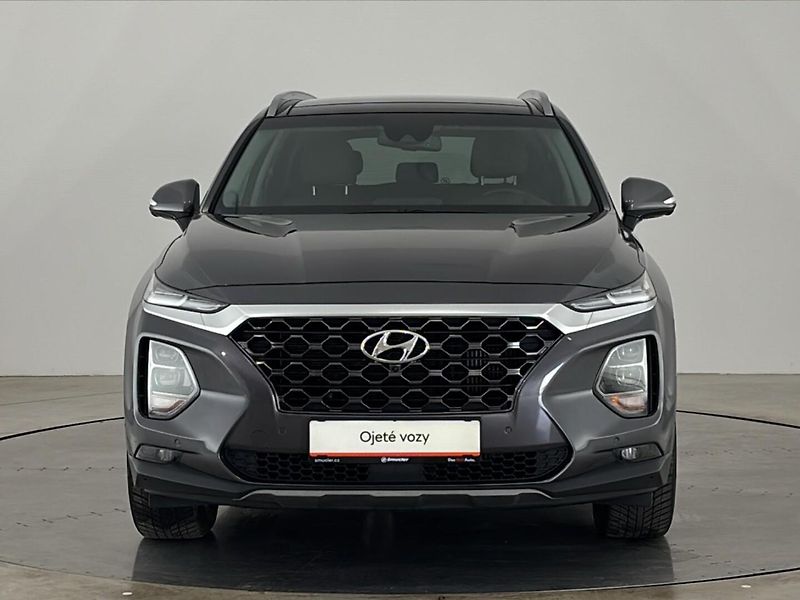 Hyundai Santa Fe Premium Luxury 4x4 AT - fotka 4 z 33