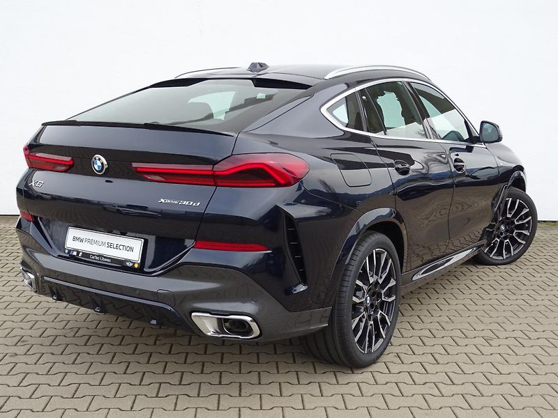 BMW X6 xDrive30d - fotka 3 z 6