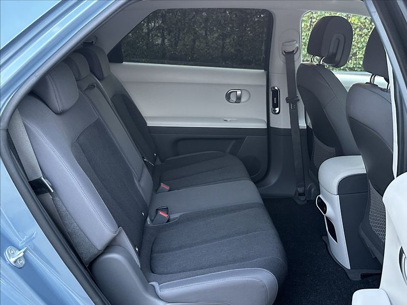 Hyundai Ioniq 5 0,0 170PS  Smart Range A/T - fotka 19 z 58