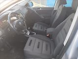 Volkswagen Tiguan 2,0 TDi 103KW 4X4 - náhled 7