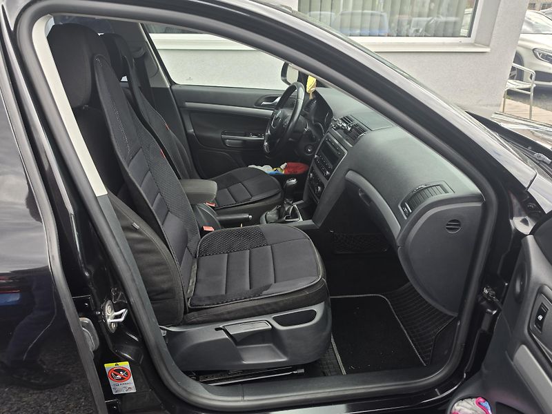 Škoda Octavia 1.6 TDI  - fotka 8 z 11