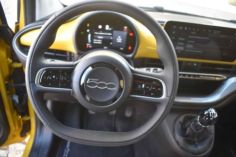 Fiat 500 je stále krásné auto. Nyní už nemusí být jen elektrický.