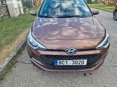 Hyundai i20 KUP CZ,KRÁSNÁ,1.MAJITEL,KOMISE - fotografie inzerátu