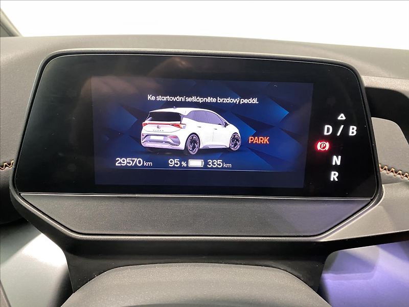 Cupra Born e-Boost 170kW 58/62kWh - fotka 8 z 20