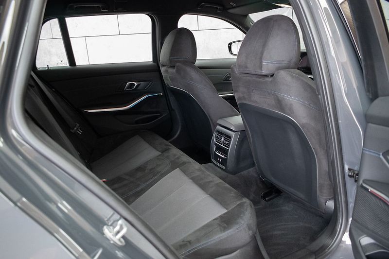 BMW Řada 3 320d xD ///M*ZÁRUKA*DPH*ČR 1.M - fotka 13 z 42