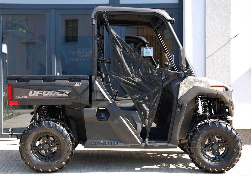 CFMOTO Gladiator UTV 625 (2026) UTV625 - fotka 2 z 25