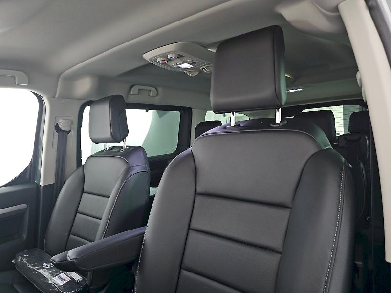 Toyota ProAce Verso (2026) 2.2D 130kW 8AT VIP 7S - fotka 27 z 29