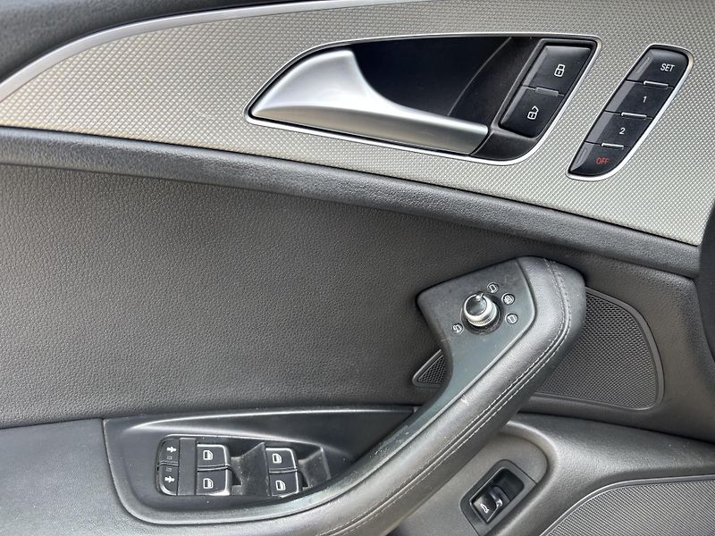 Audi A6 (2011) 3.0TDI, quattro, automat - fotka 15 z 20