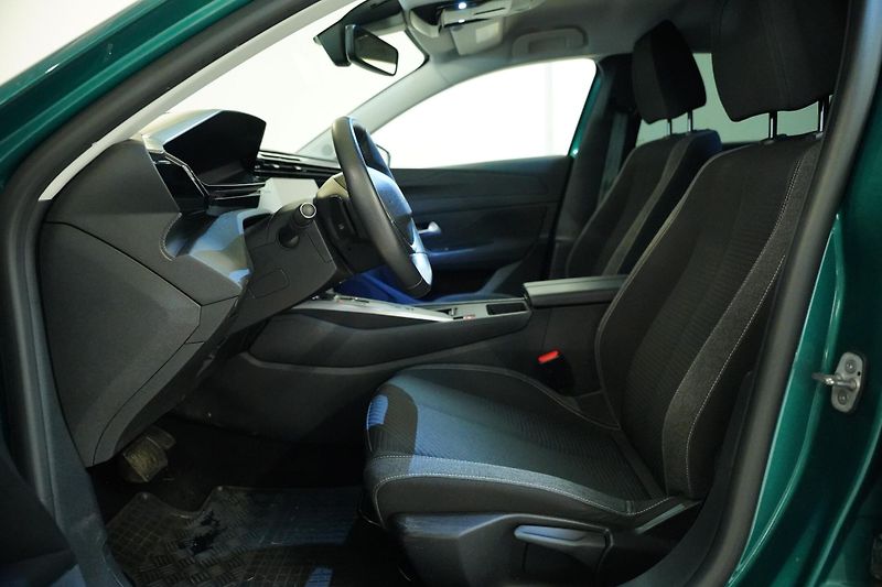 Peugeot 308 - fotka 11 z 24
