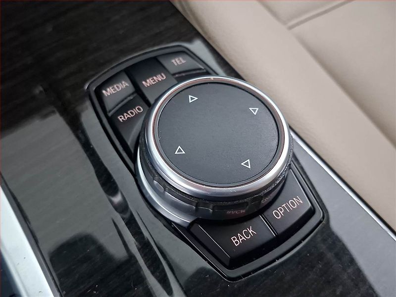 BMW X3 (2016) xDrive20d, 4X4, Automat - fotka 16 z 24