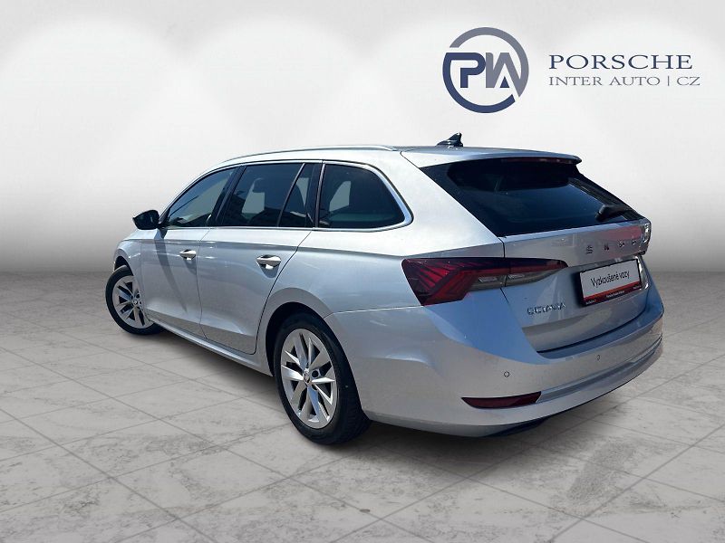 Škoda Octavia Style 2.0 TDI 110kw DSG Combi - fotka 7 z 25