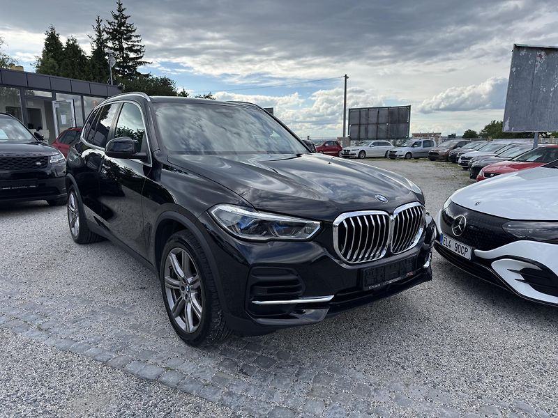 BMW X5 (2022)  xDrive40d 250 KW  - fotografie inzerátu