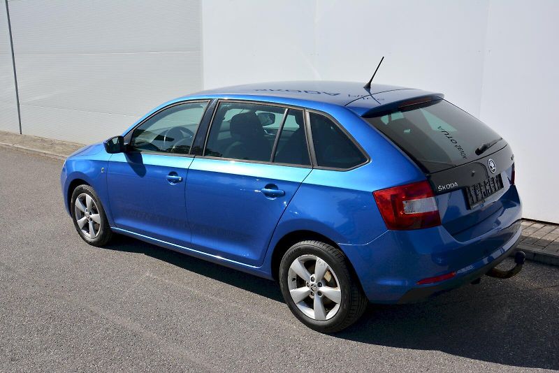 Škoda Rapid (2014) 1.6 TDI 66kW Ambition PLUS - fotka 18 z 22