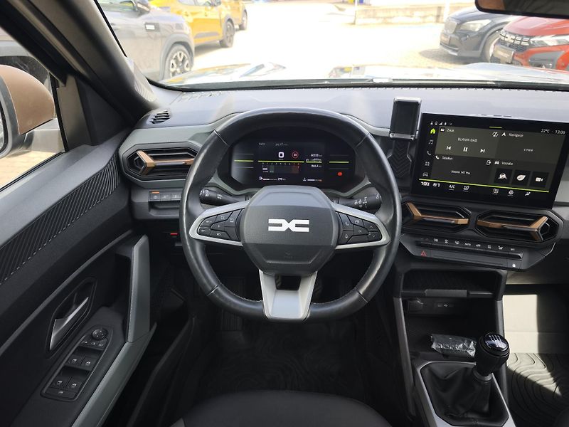 Dacia Duster 2024 ČR TCe 130 4x4 EXTREME - fotka 6 z 35