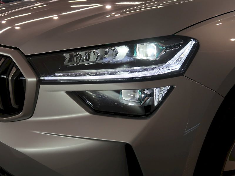 Škoda Kodiaq (2025) EXCLUSIVE 2.0TDI 142kW 4X4 WEB - fotka 31 z 44