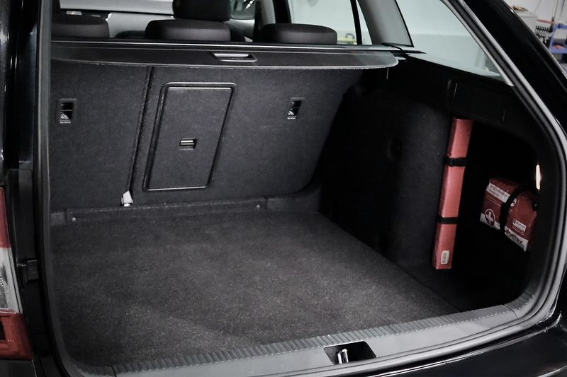 Škoda Octavia 3 FL Combi 1.4 TSI 110 kW - fotka 35 z 35