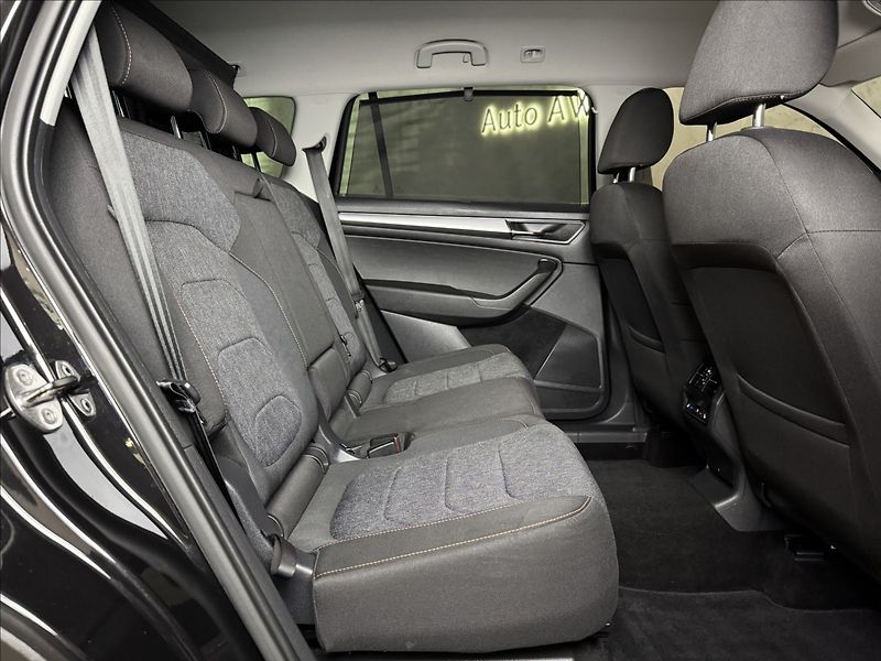 Škoda Kodiaq 2,0 TDi  DSG 4x4 Clever Assist - fotka 15 z 48