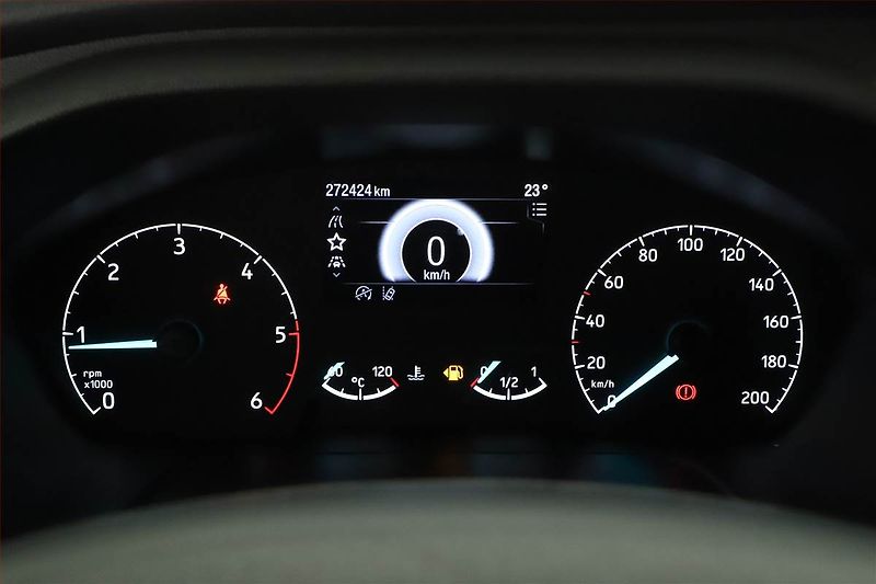 Ford Tourneo Custom (2022) Titanium 2.0 EcoBlue, ČR, DPH - fotka 10 z 20