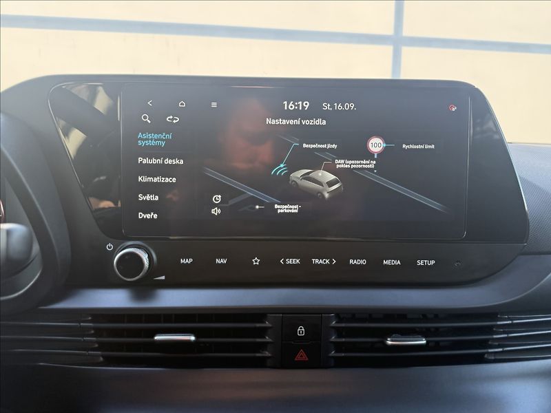 Hyundai i20 1,2 DPI 57kW Smart - fotka 16 z 25